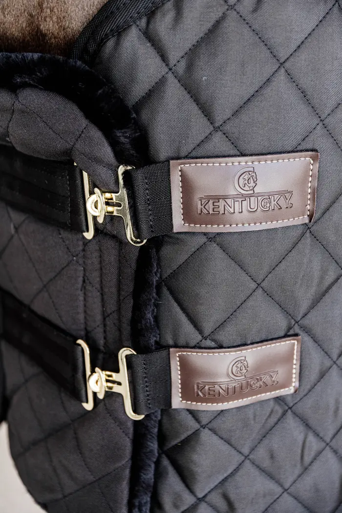 Kentucky Horsewear Brustverlängerer quilted vegan Lammfell