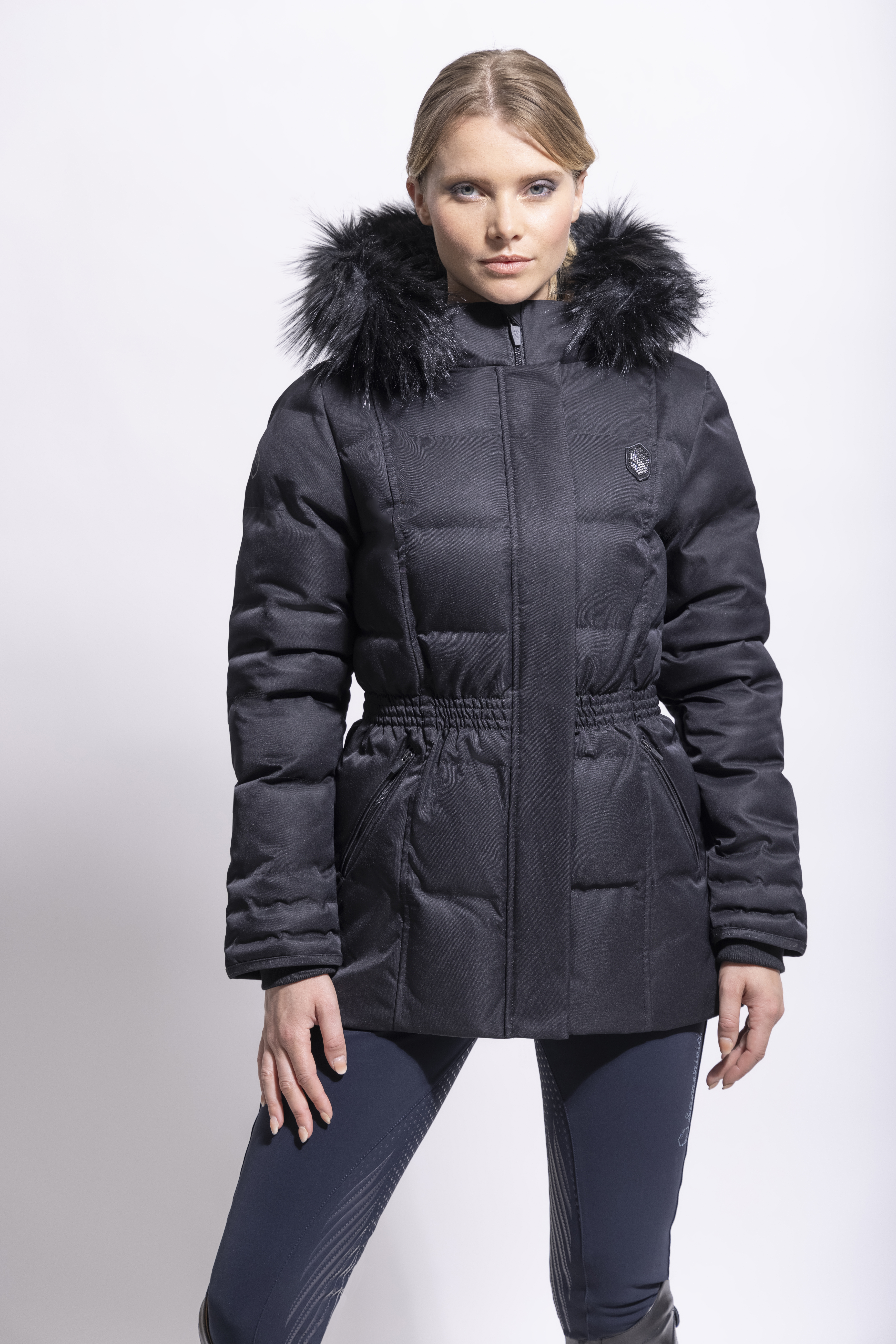 samshield-fw21-meribel-FV-black-0062 Samshield FW22 Damen Daunen Jacke Meribel