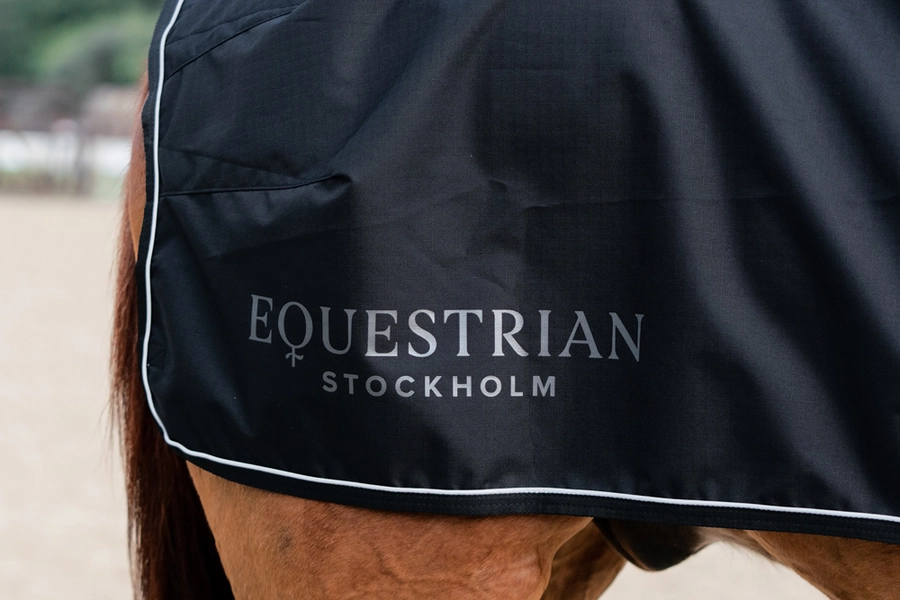 total_ecplipse_exercise_rug_2 Equestrian Stockholm Trainingsdecke Total Eclipse