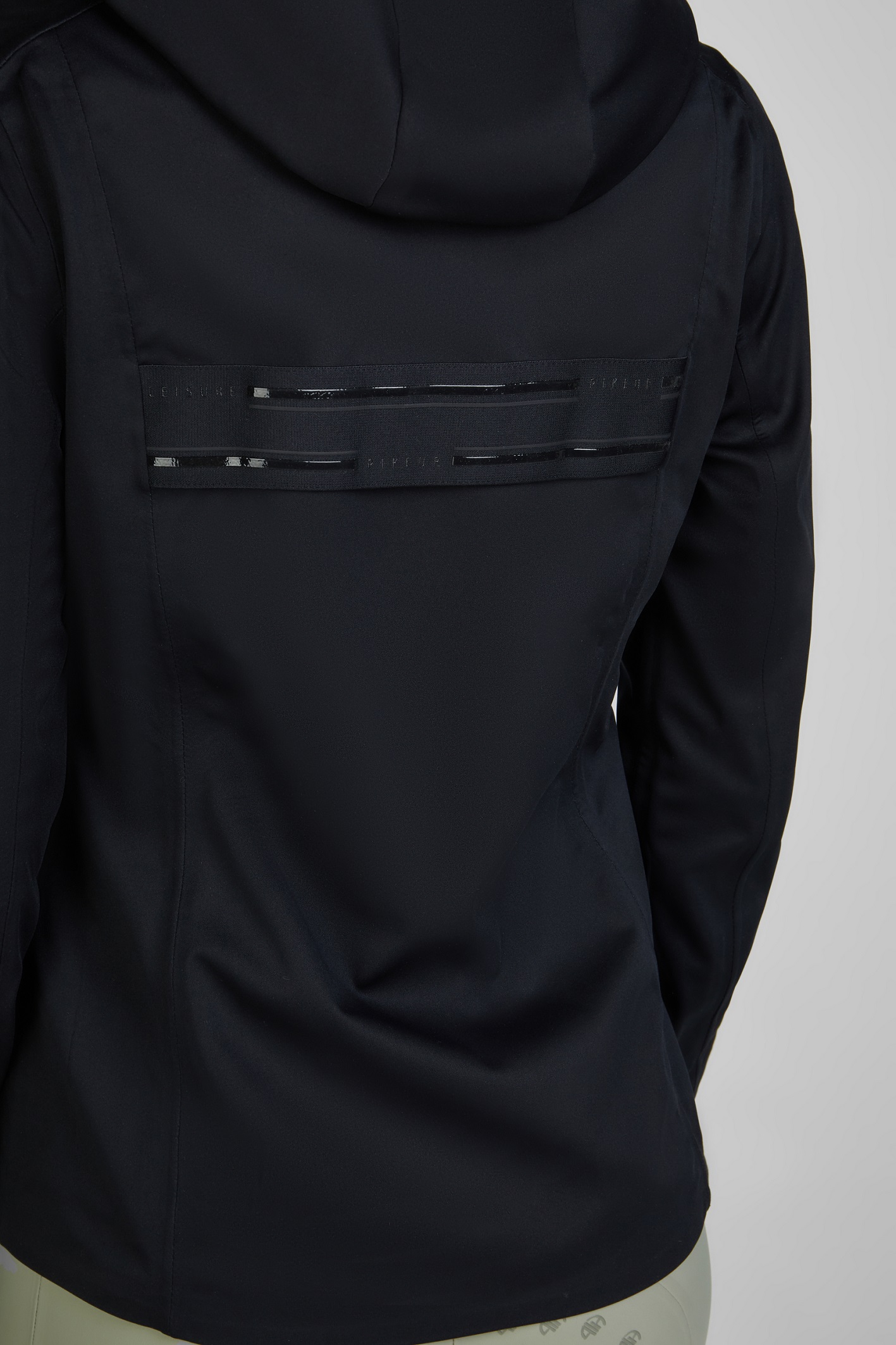 Pikeur FS25 Athleisure Damen Softshell Rainjacket 7047