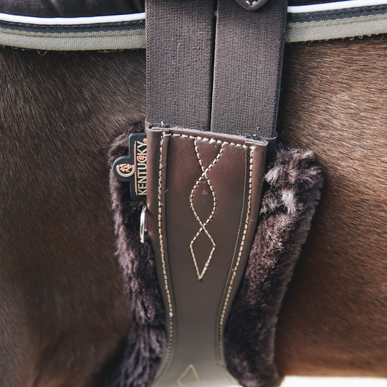 Kentucky Horsewear anatomischer Sattel Gurtschoner