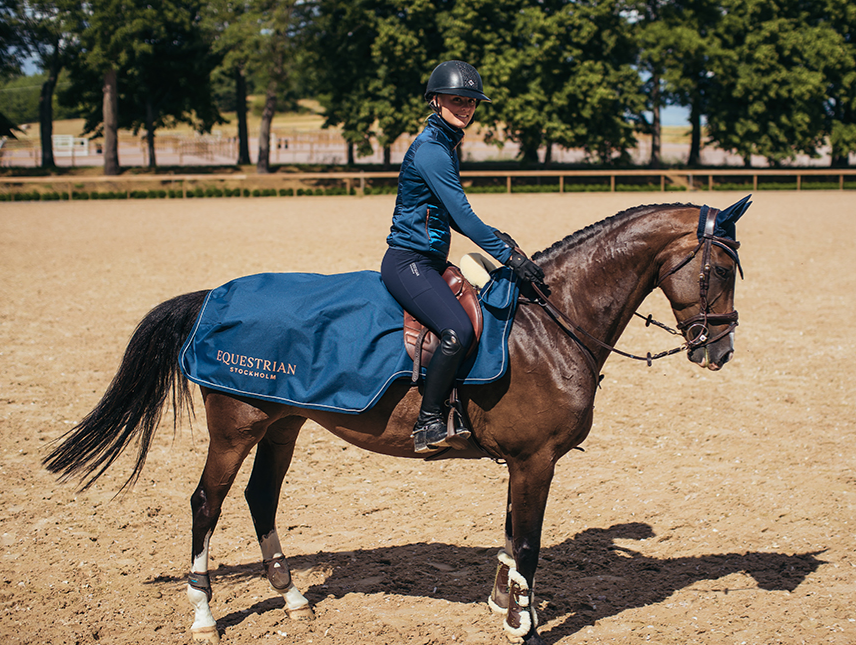 Equestrian Stockholm Trainingsdecke wasserabweisend Monaco blue