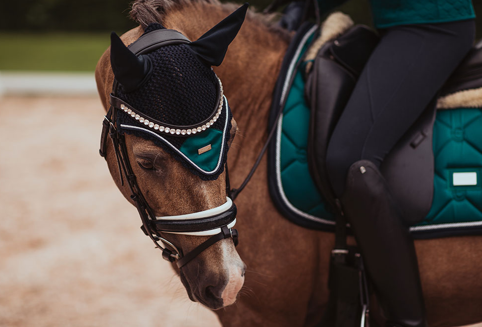 Equestrian Stockholm Fliegenhaube Emerald