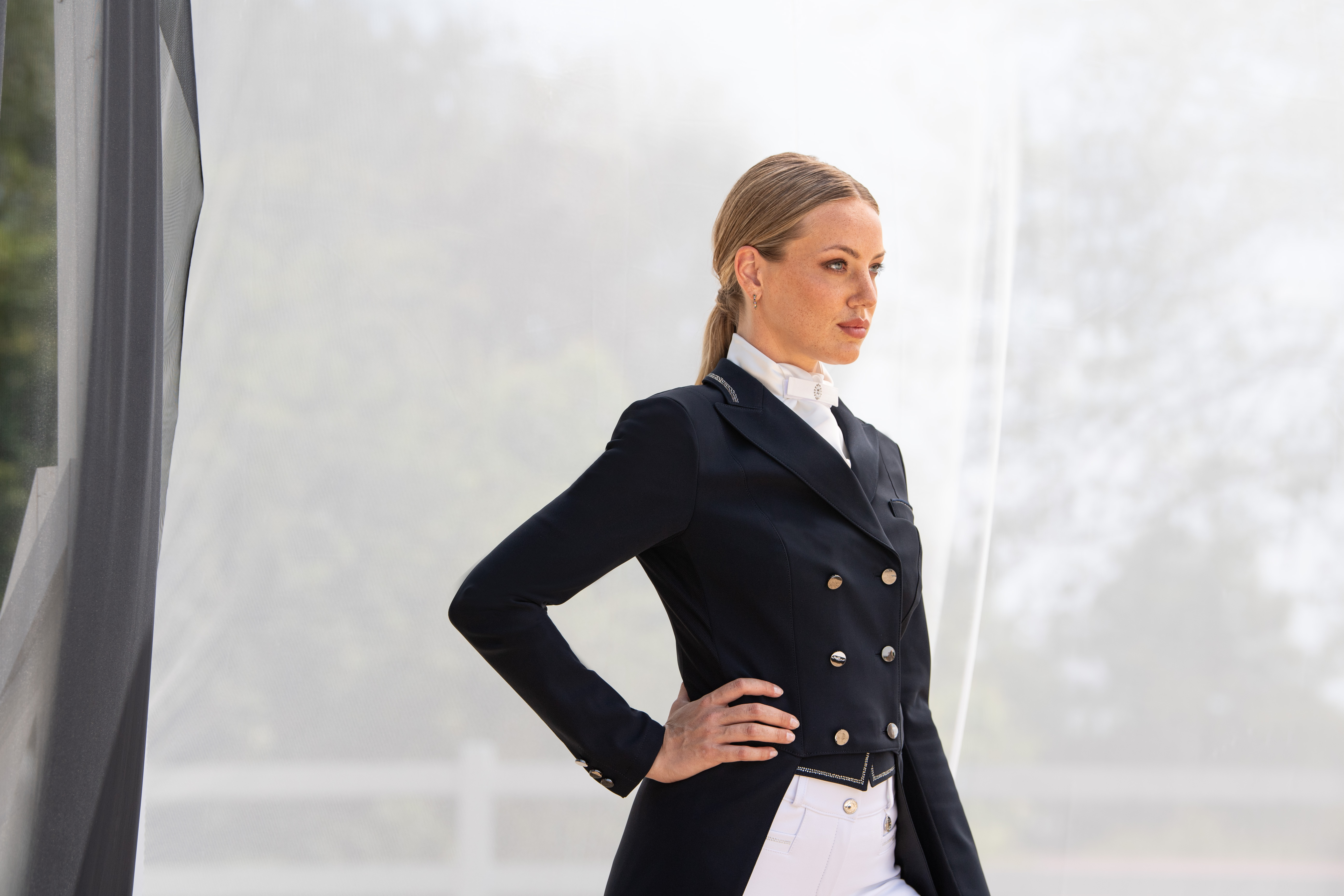 Pikeur FS24 Damen Dressurfrack Tailcoat 4800 Selection Pikeur FS24 Damen Dressurfrack Tailcoat 4800 Selection