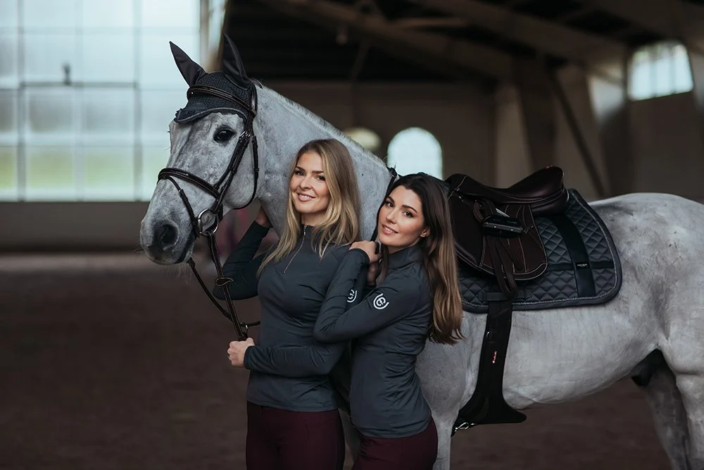 no-boundaries-silver-cloud-uv-protection-top-equestrian-stockholm-3 Equestrian Stockholm UV Schutz Top Silver Cloud