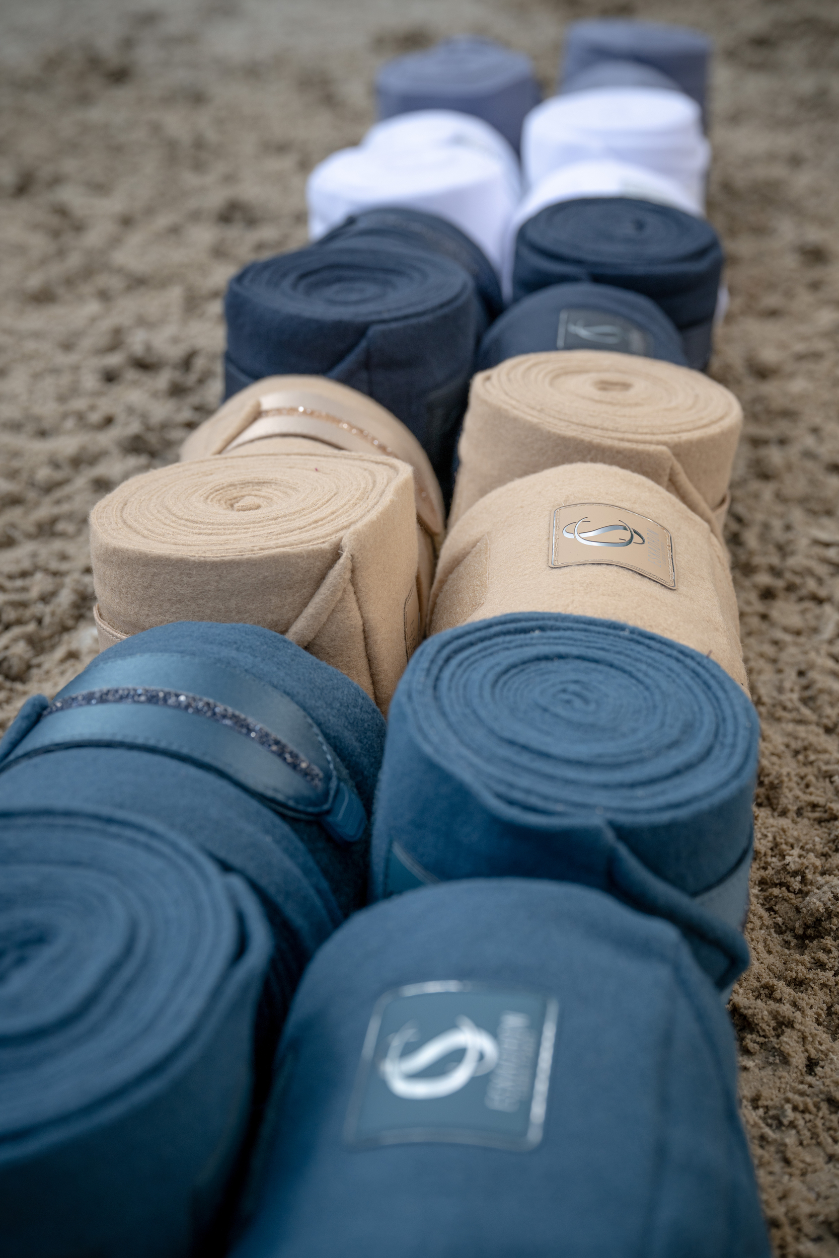 esk_0126_kam_611176_270_480_640_380_010_830_JPEG Lowres extern von Master