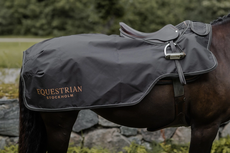 Equestrian Stockholm Trainingsdecke Dark Sky, wasserabweisend