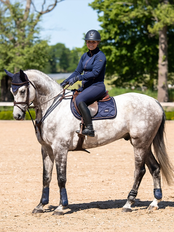 Equestrian Stockholm Spring Schabracke Lagoon Blush