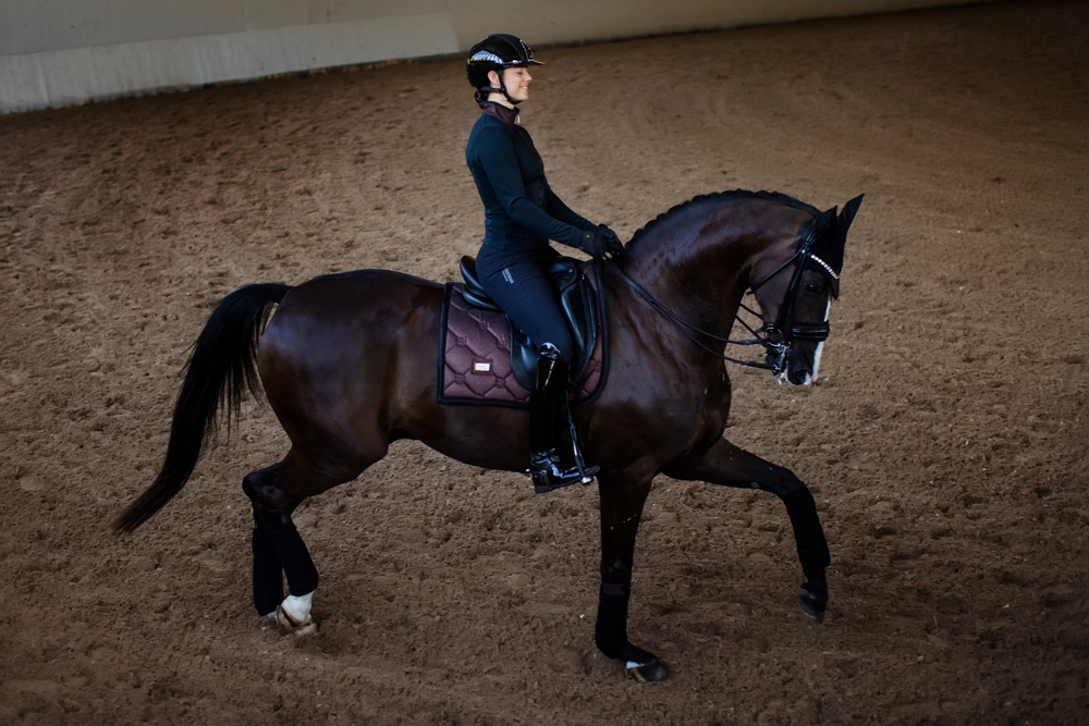 Equestrian Stockholm Dressur Schabracke Mahogany Glimmer