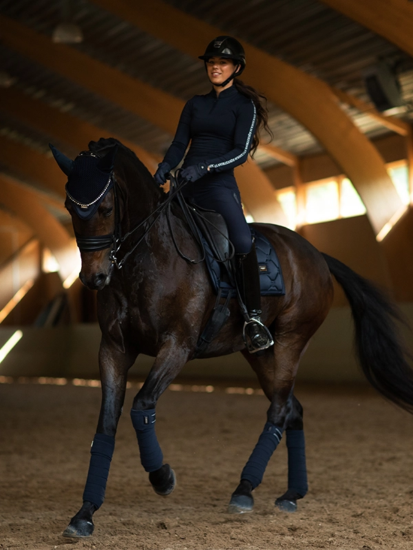 Equestrian Stockholm Fleece Bandagen Modern Tech navy Equestrian Stockholm Fleece Bandagen Modern Tech navy