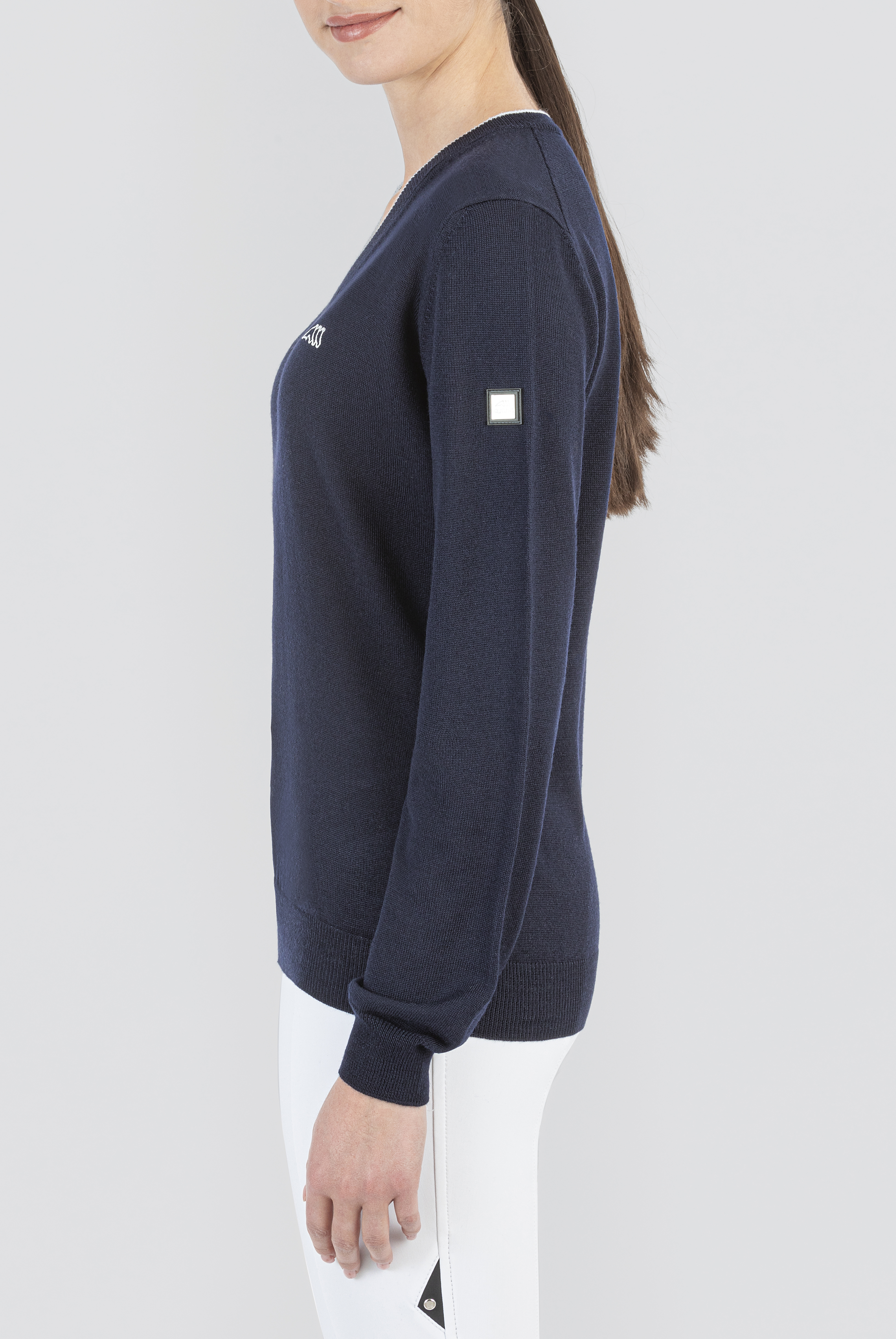 R09755_Cekilc_002_Side_OK Equiline HW21 Damen Pullover Cekilc