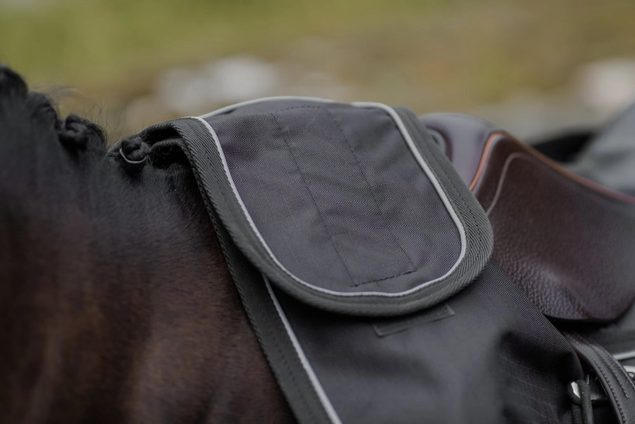 darksky_exerciserug_webb Equestrian Stockholm Trainingsdecke Dark Sky, wasserabweisend
