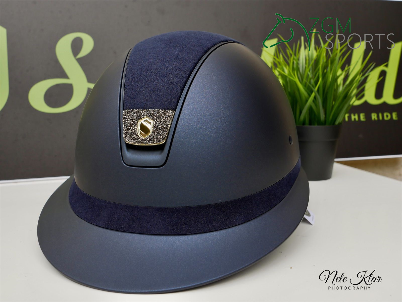 Reithelme5-1 Samshield Reithelm Miss Shield, Top&FB Alct, Trim black chrome, Blason Crystal Fabric Metallic Go