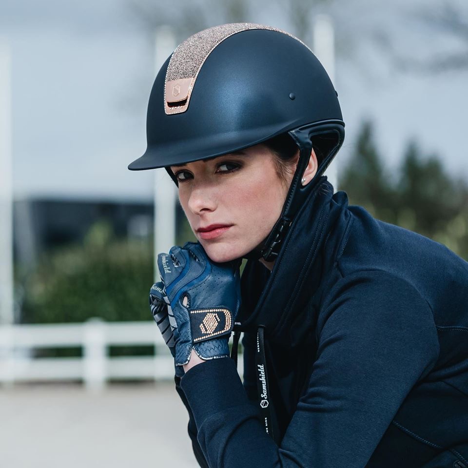 Rose-Gold-Lifestyle-16-5-2020-social-medias Samshield Reithandschuh V-Skin Swarovski, Leder